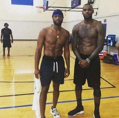 转会操作的 转会操作的