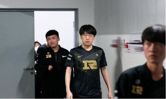 一种成熟的 一种成熟的