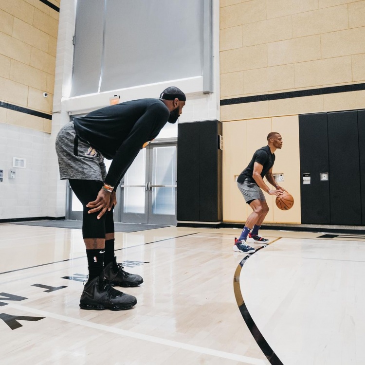 垒间的有效 垒间的有效